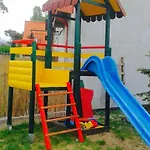 Leon Bed and Breakfast 3*