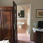 Bed and Breakfast Leon Hel