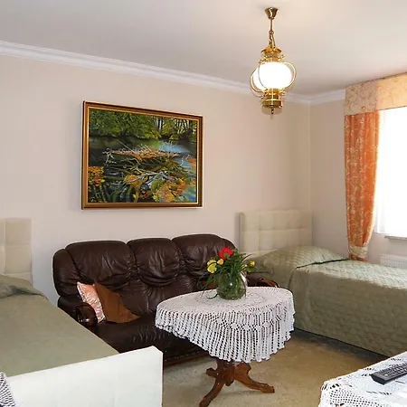 Bed & Breakfast Leon 3*