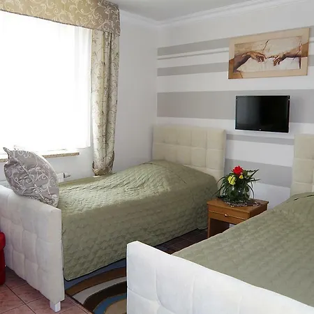 Bed & Breakfast Leon Hel