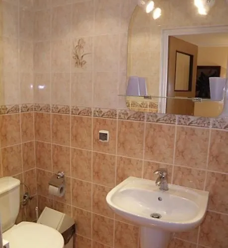 Bed & Breakfast Leon Hel